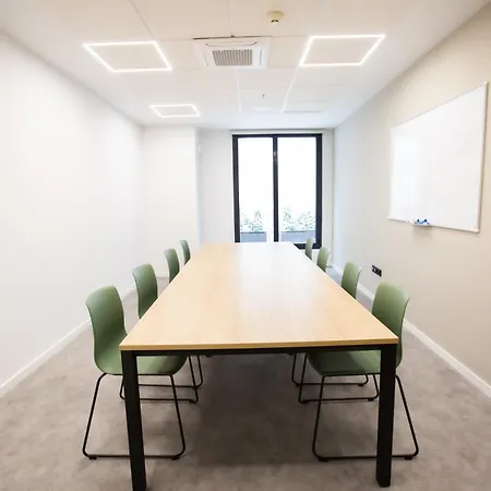 Micampus Parque Student * 布尔雅索特